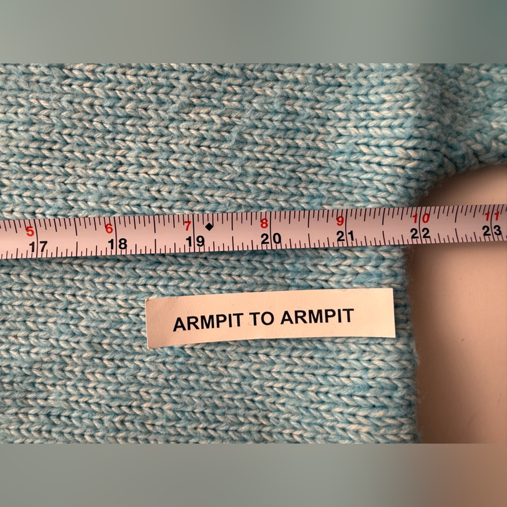 Cabi Frosty Pullover Sweater Blue Crochet V-Neck Women's Medium Aqua Item# 4282 - Picture 11 of 12